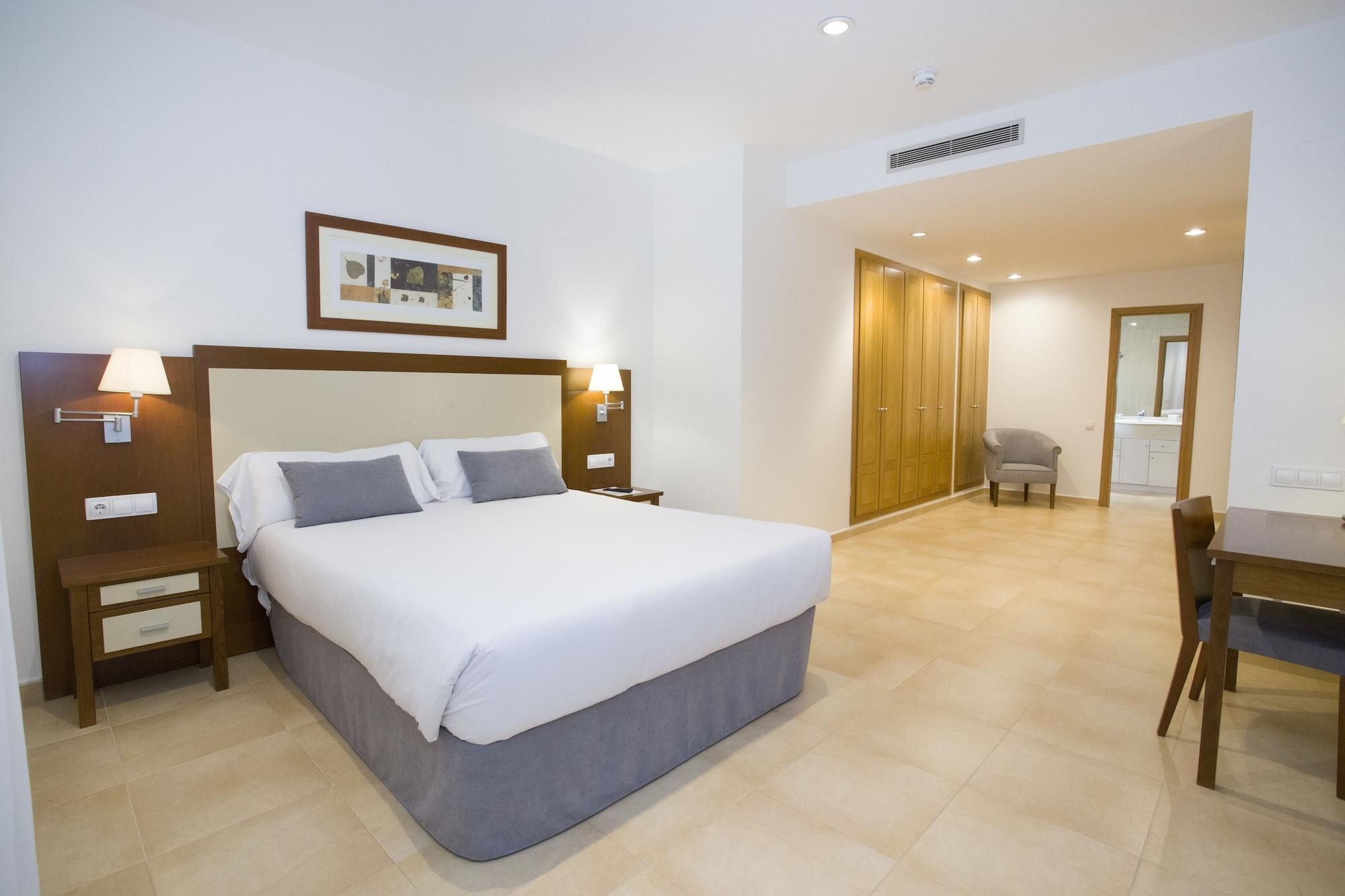 Hotel Albufera 4*